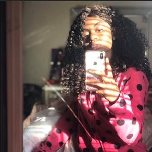 Meet your Posher, Ashley